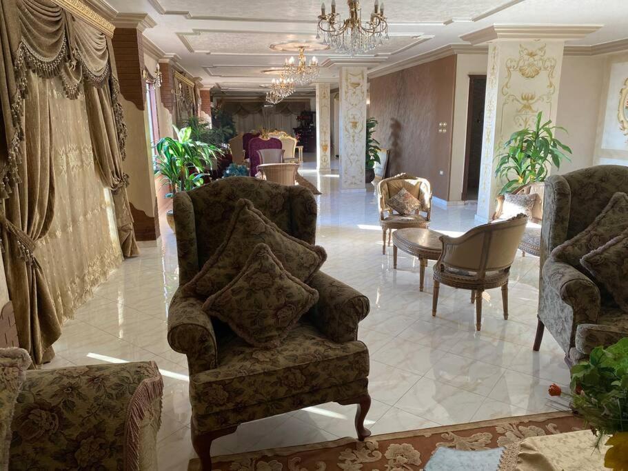 Royal Pyramids Palace Residence Cairo Exterior photo